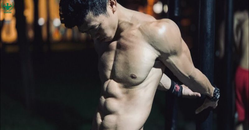 Luyện tập cơ ngực 