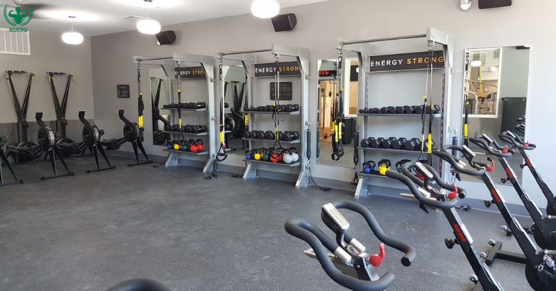 phòng gym 100m²